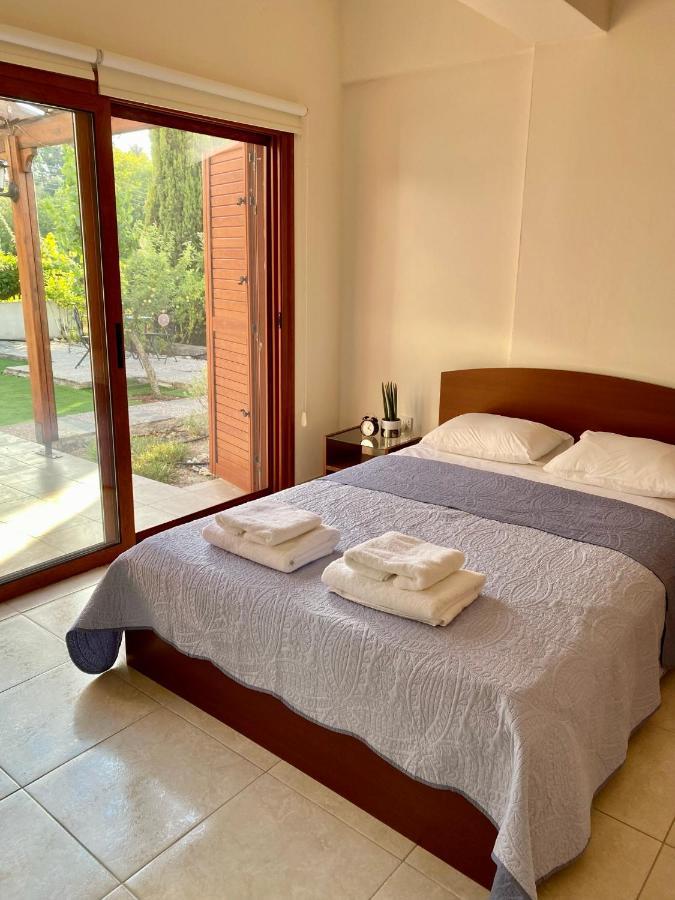 Demelida Villa In Tsada, Paphos Tsadha Eksteriør billede